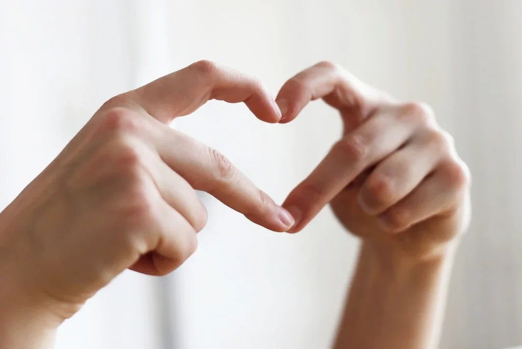 Qué hacer si sientes que te enamoras de otra persona estando en pareja